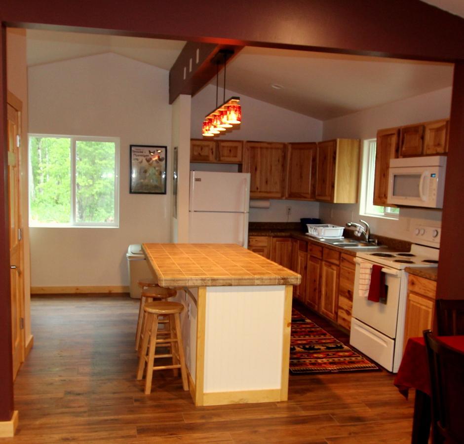 Lodge Talkeetna Wilderness & *